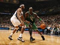 IM电竞下载-2026世界杯之夜，布伦森进攻端无人可挡，篮球场上的独舞者