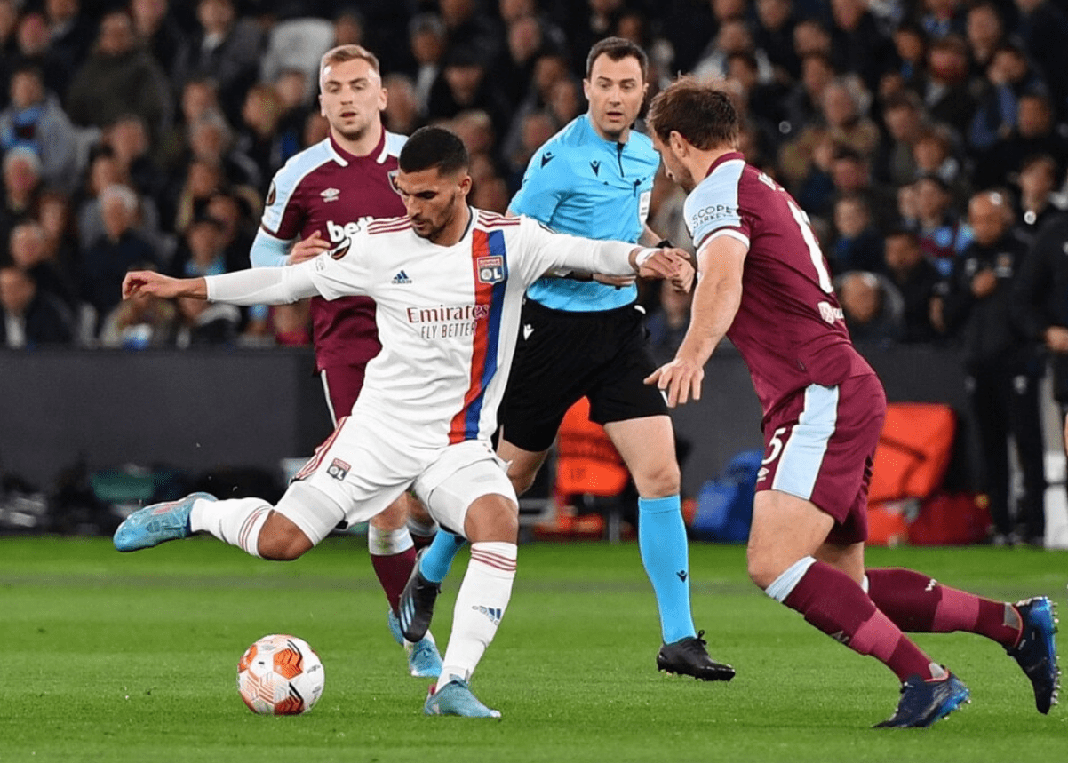 门将扑点救主，里昂客场-小胜FIFA索菲亚的简单介绍