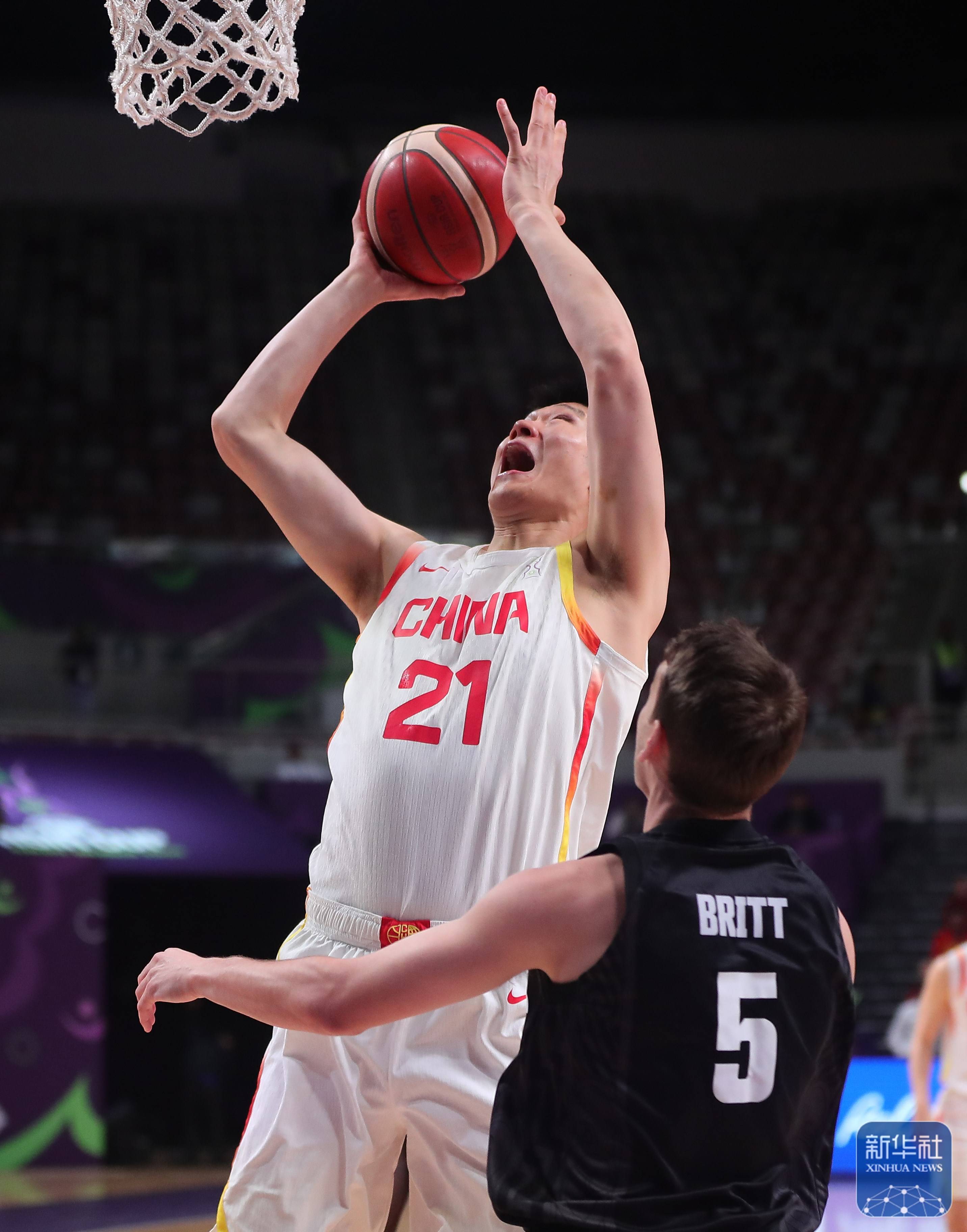 亚洲球员在比赛中展现出色技术 亚洲球员在比赛中展现出色技术