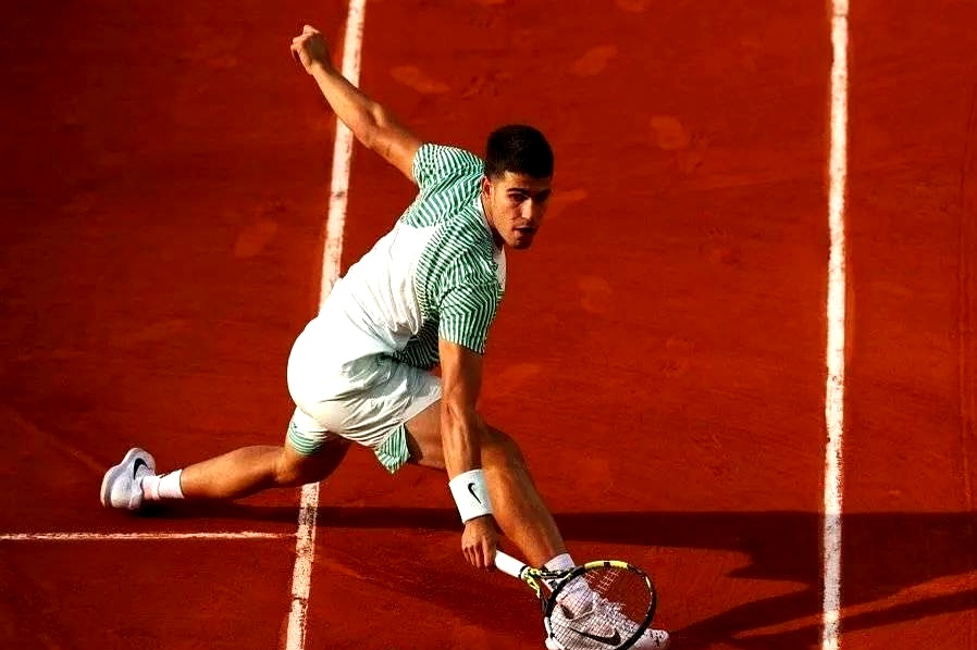 法国网球队完胜意大利网球队，阿尔卡拉斯绝境逆转的简单介绍