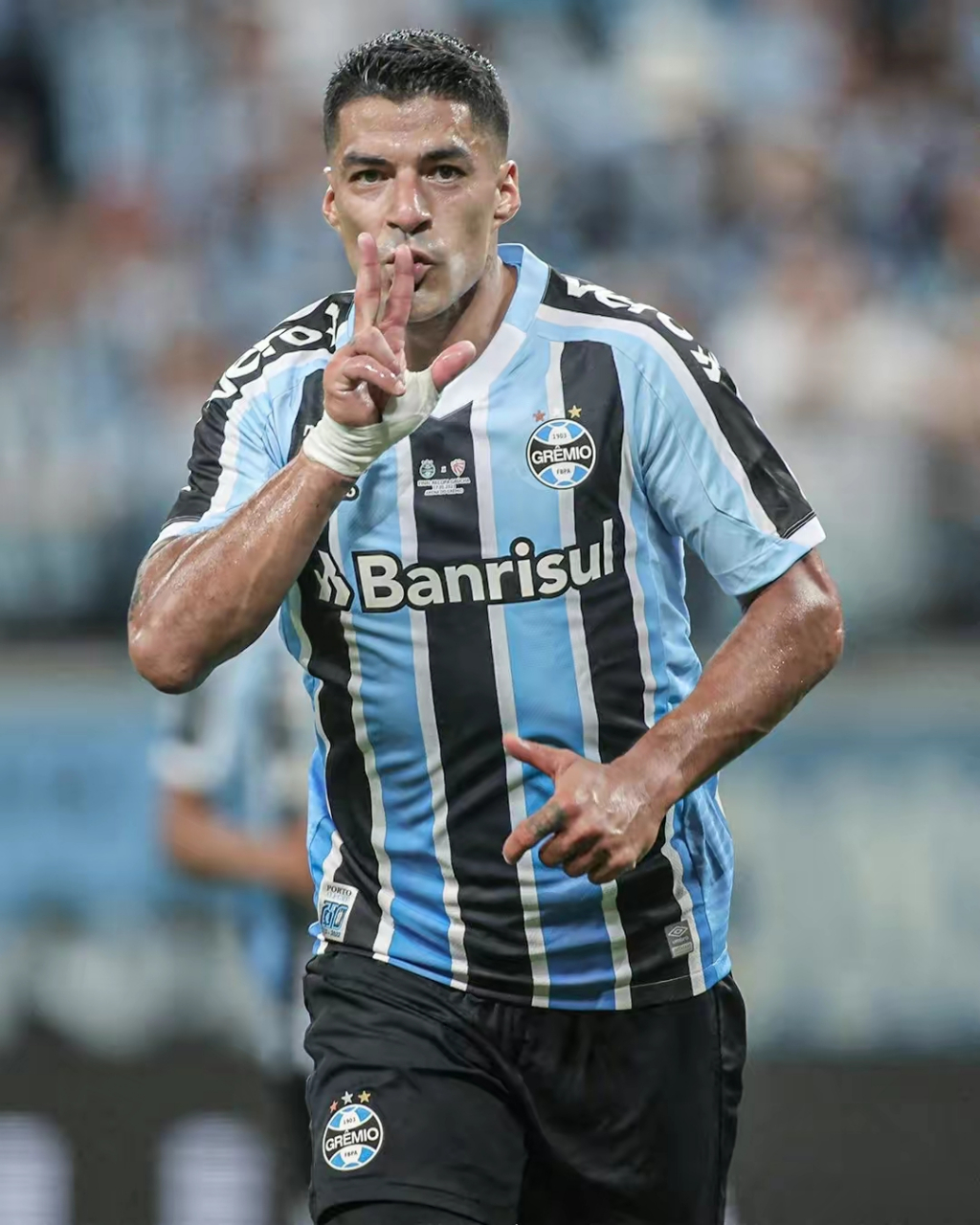 加拿大逆转秘鲁，苏亚雷斯完成帽子戏法的简单介绍