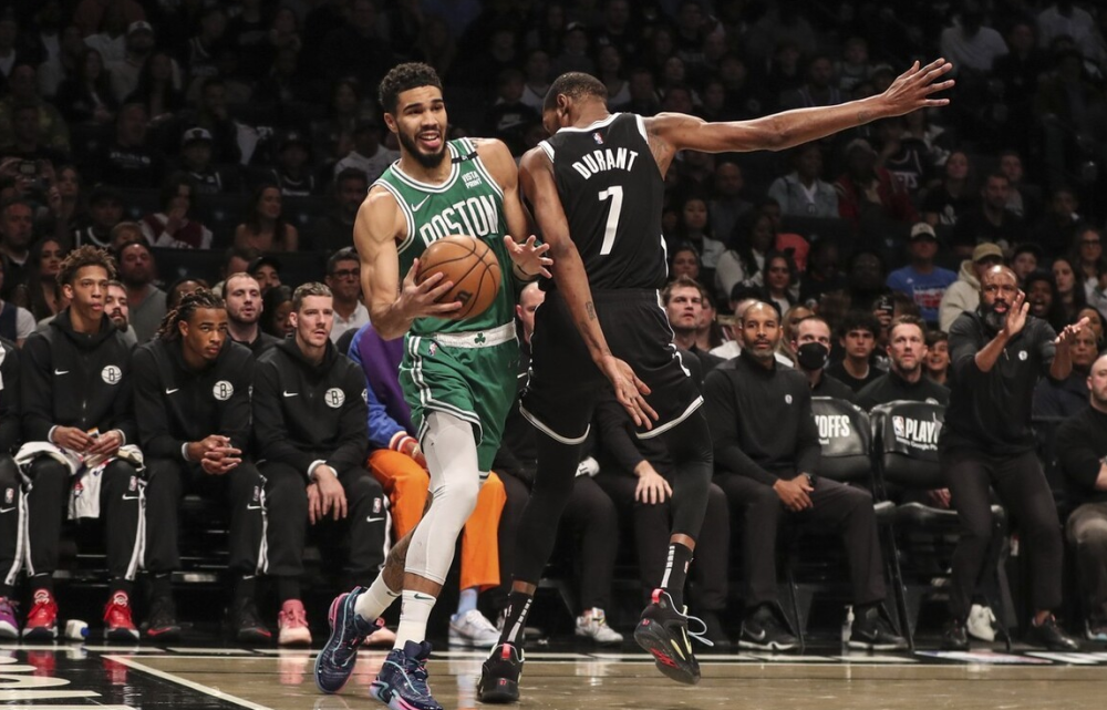 篮网碾压吉林队，库里刷新纪录的简单介绍